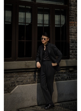 UG男装品牌 意式 全羊毛半麻衬 手工米兰眼 雅致黑单排三件套西服