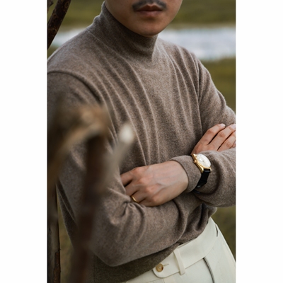 UGENTLE全羊绒半高领老钱针织衫