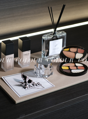 轻奢卡其香槟梳妆台组合摆件托盘香薰首饰胸针粉底液化妆刷样板房