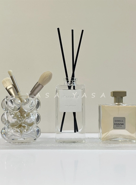 【女士梳妆组合】轻奢样板房浴室衣帽间香薰香水玻璃摆件组合托盘