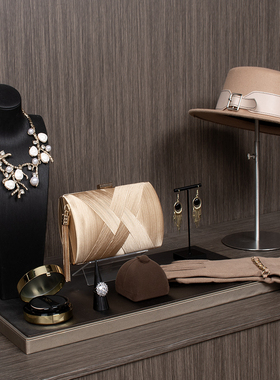 金色奢华优雅女士晚宴包首饰托盘摆件梳妆台套装样板间项链模特