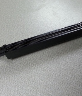 台式机主板显卡 164P插槽 PCI-E插座 16× 黑色 夹板式 带扣