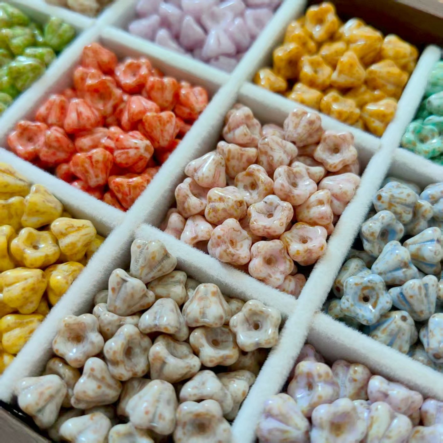 多色 进口捷克珠9x7mm毕加索油画奶油风莲雾手作DIY饰品配件散珠,个性定制/设计服务/DIY,其它饰品定制,淘宝优惠券,粉丝福利购,淘宝优惠卷