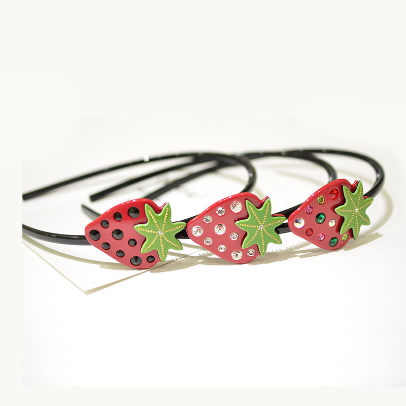 GRAINdeBEAUTE镶钻甜美草莓