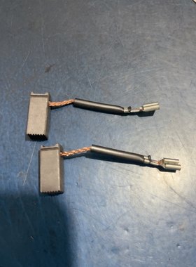 实物拍摄 博世锂电充电电锤碳刷GBH36V-LI冲击钻电刷 7*8*19