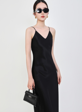 Mooelpom新款醋酸V领吊带连衣裙女缎面丝滑光泽感度假真丝长裙女