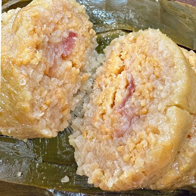 广西特产鲜肉粽子肉粽钦州灵山新鲜现包糯米咸香绿豆肥肉粽子早餐