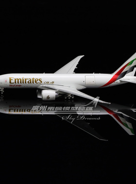 GeminiJets GJUAE2382 阿联酋航空B777-200LRF A6-EFV开舱门1:400