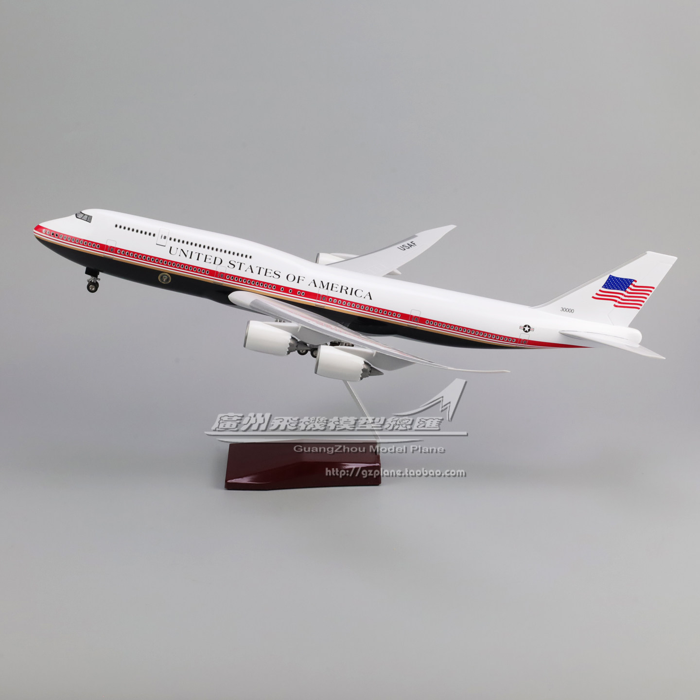 美国空军波音B747-8总统专机