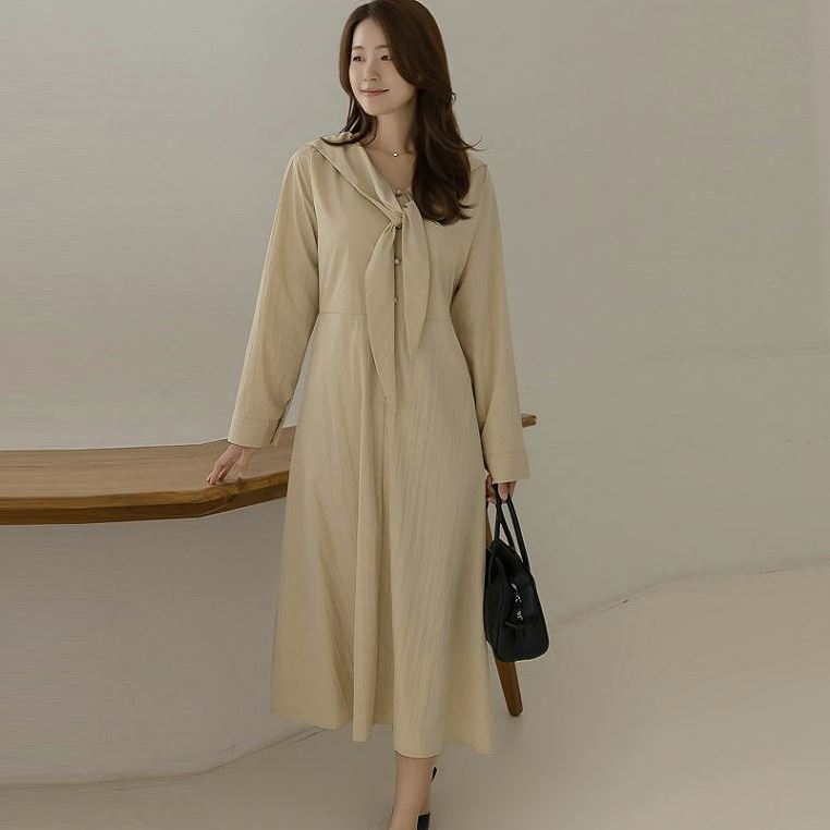 六1004韩国正品ely-s--ia278077 连衣裙区英伦人气流行秋季瑞丽