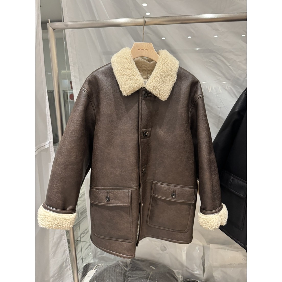 八1111韩国东大门运动瑜伽外套短款大衣区4486091新款高档直邮