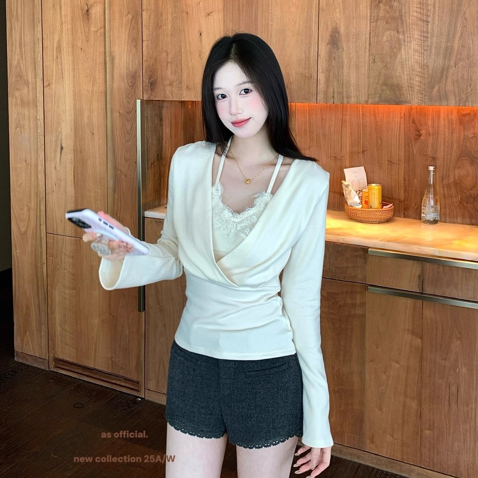 法式挂脖蕾丝拼接假两件打底衫女