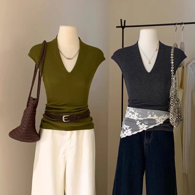 v领短袖T恤女内搭打底衫设计感