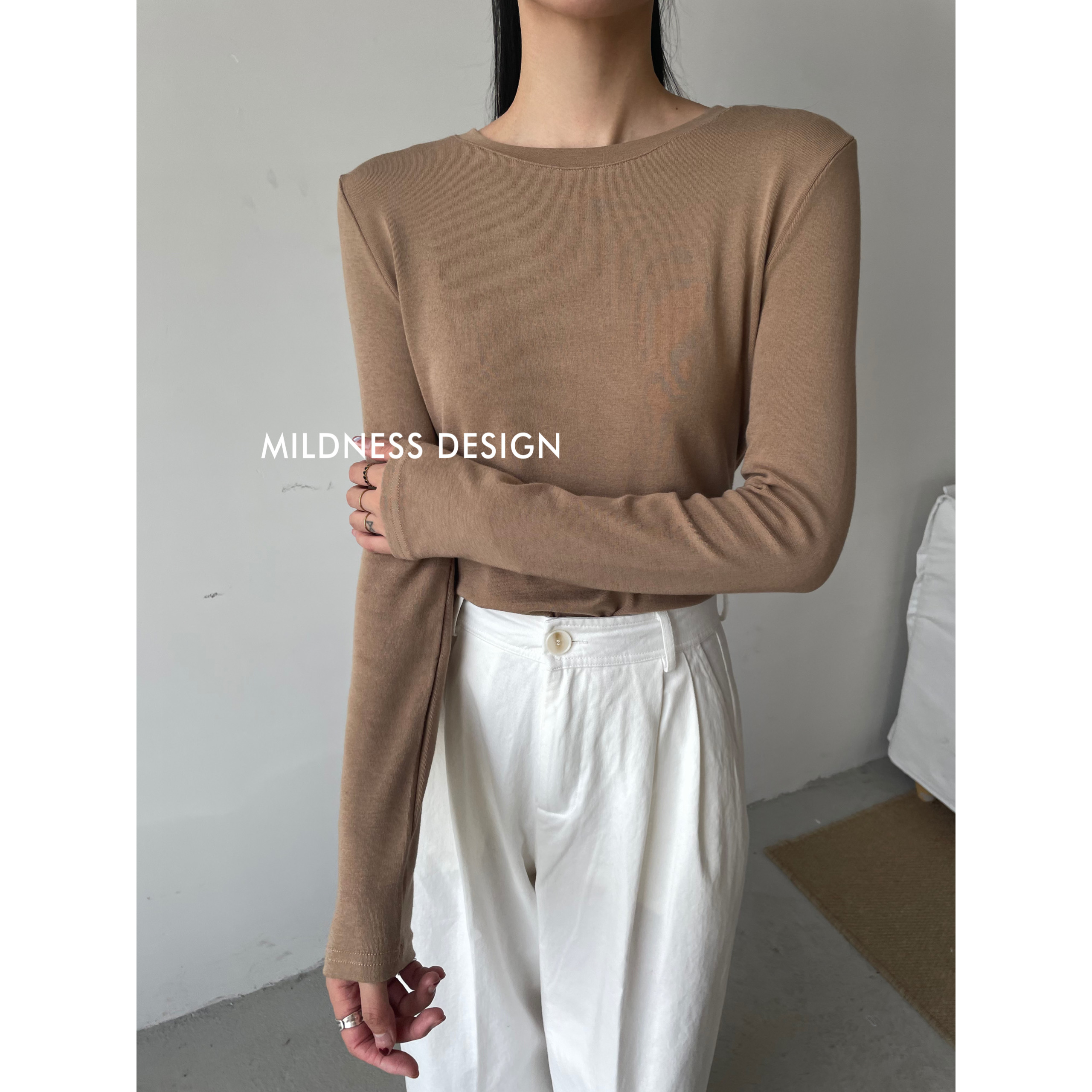 圆领羊绒打底衫女高级感修身上衣