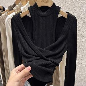 2023秋冬假两件露肩长袖T恤女打底衫设计感小众挂脖针织内搭上衣