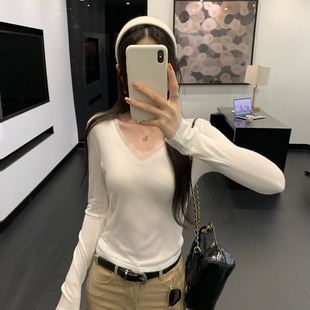 内搭高级感休闲气质上衣 T恤女秋冬修身 白色网纱拼接V领长袖 打底衫