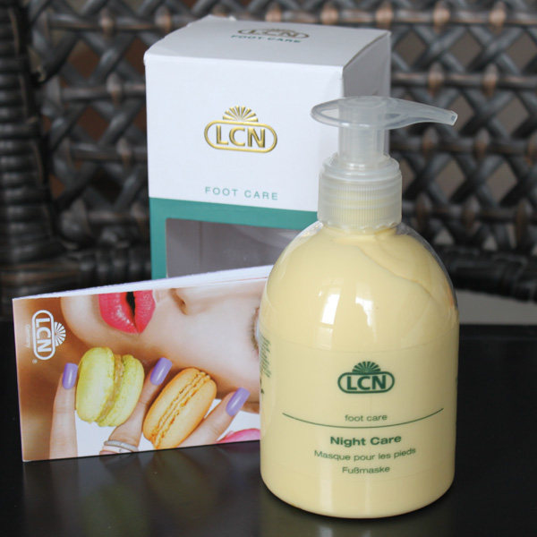 德国lcn晚间润足膜滋润有盒