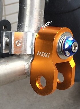 摩托车碟刹锁固定支架黄龙600S挂锁架子DL250锁架250SR保险杠挂锁