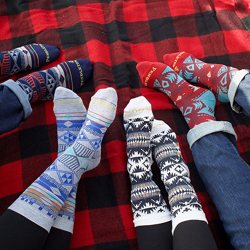 女秋冬加厚粗针美利奴羊毛户外滑雪运动徒步爬山美丽诺长筒保暖袜,户外/登山/野营/旅行用品,滑雪袜,淘宝优惠券,粉丝福利购,淘宝优惠卷