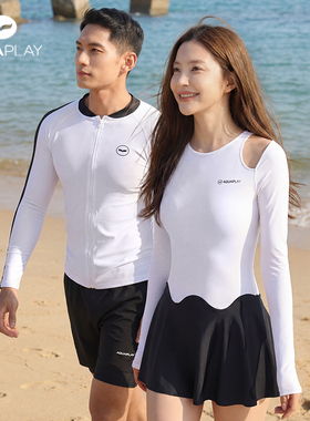 AquaPlay情侣泳衣泡温泉白色长袖露肩连体女显瘦男士游泳套装度假