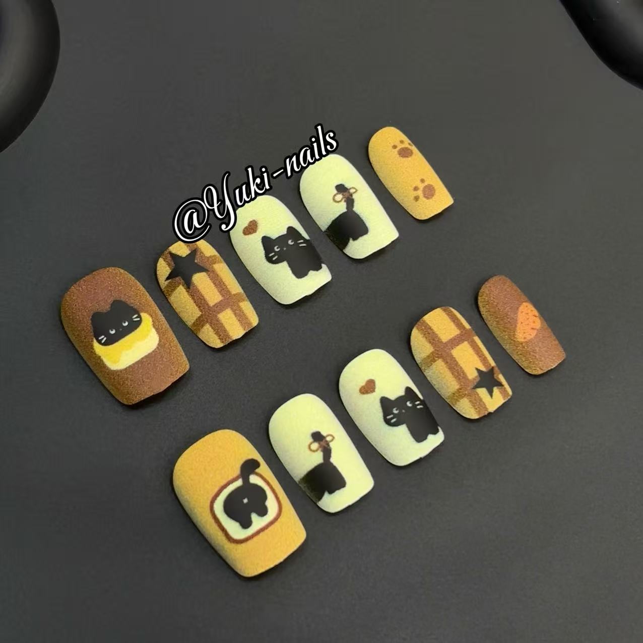 【Yuki穿戴甲】2025秋冬新款秋日小猫可爱学生显白机器喷绘贴片