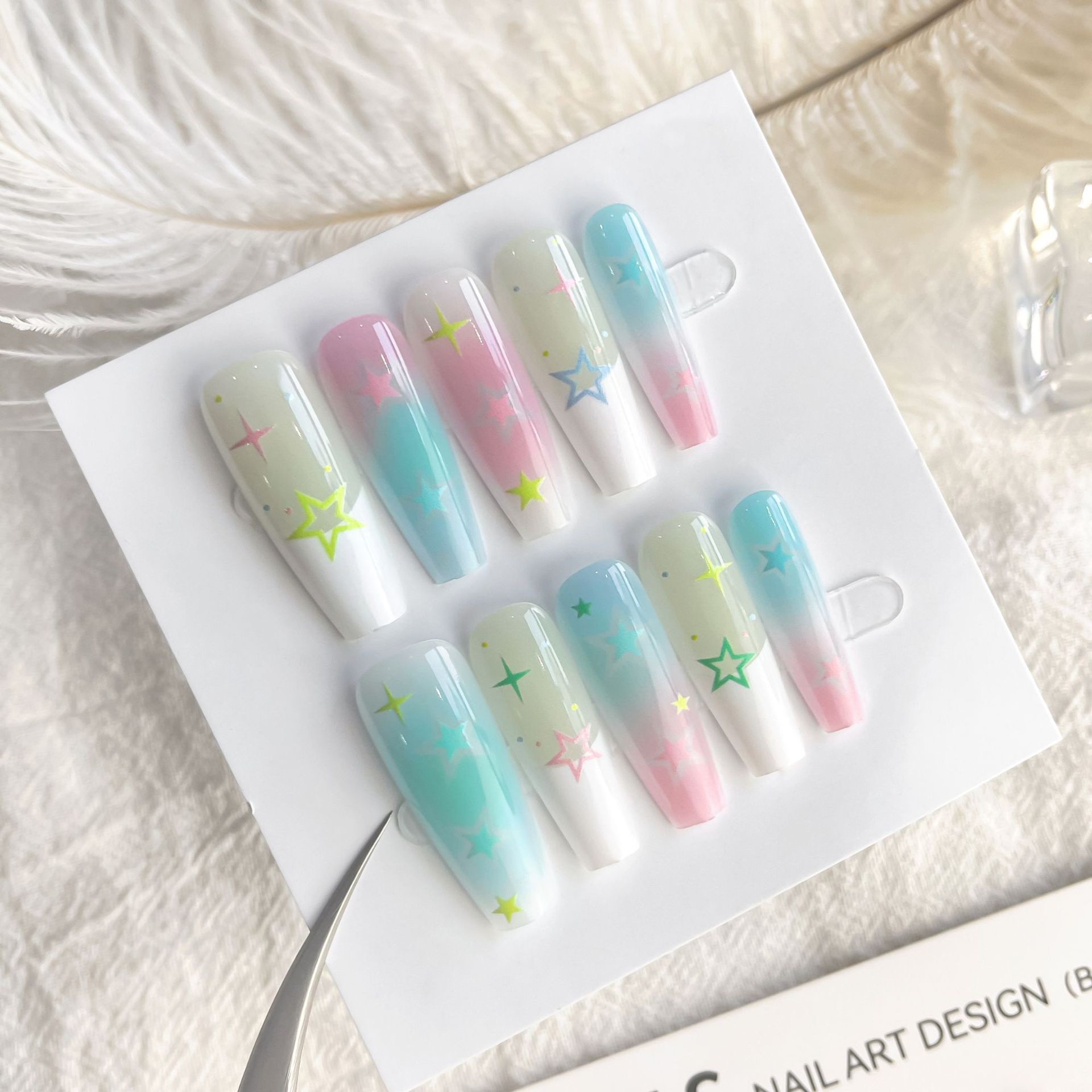 【Yuki穿戴甲】甜酷奶油可爱风多巴胺彩色星空机器喷印甲片长梯