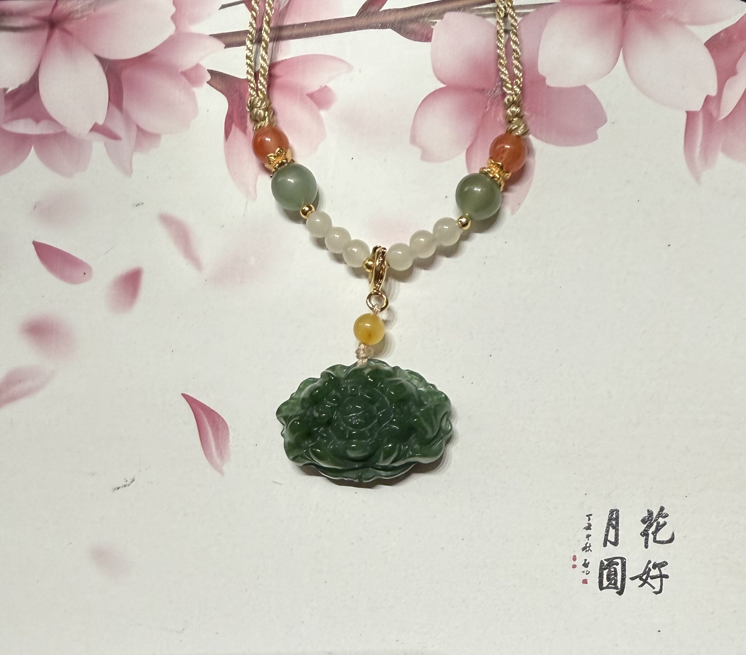 和田玉碧玉手工雕刻牡丹花吊坠,雕工精致大气百搭多样性发其一6