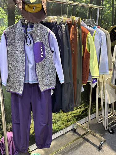 山系轻户外耐磨专业防水登山裤儿童机能风2025新款男童女童裤