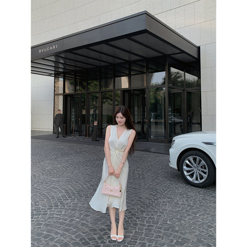 雪纺中长裙打扭烛光无袖连衣裙