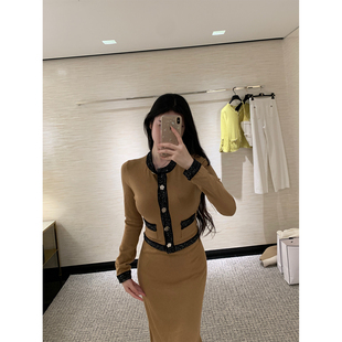 SWAN司凰轻奢 法式 THE 美丽招牌 经典 撞色羊毛针织上衣半身裙套装