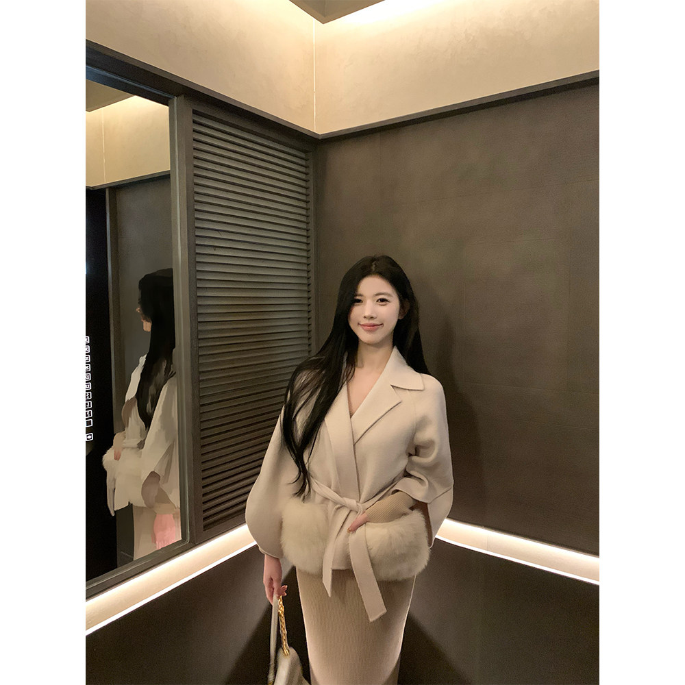 THE SWAN司凰轻奢 京都有约 羊毛100狐狸口袋双面呢短外套女冬季,女装/女士精品,毛呢外套,淘宝优惠券,粉丝福利购,淘宝优惠卷