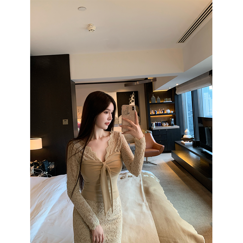 磨毛蕾丝针织上衣半身裙套装