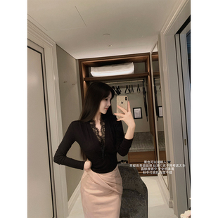 百搭修身 THE 蕾丝针织打底衫 基础日常 上衣麂皮半裙 SWAN司凰轻奢