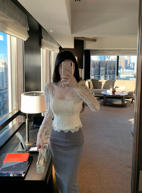 THE SWAN司凰轻奢 狎欧亭求婚女主套装升级系列 蕾丝纯欲上衣半裙