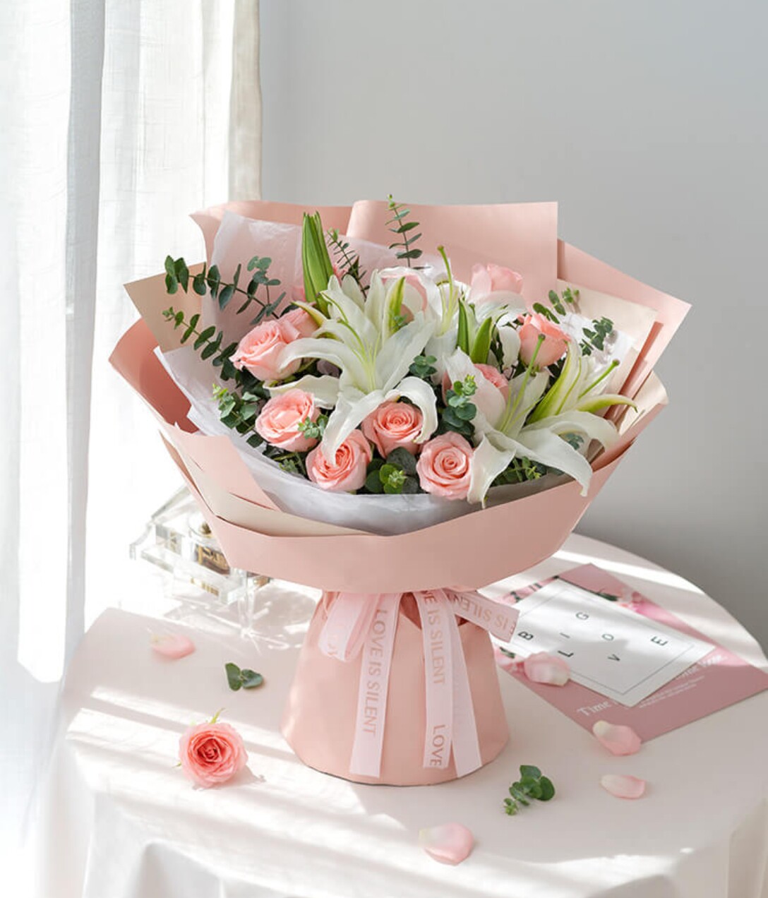 鲜花速递同城配送百合玫瑰花北京天津哈尔滨长春成都七夕情人节