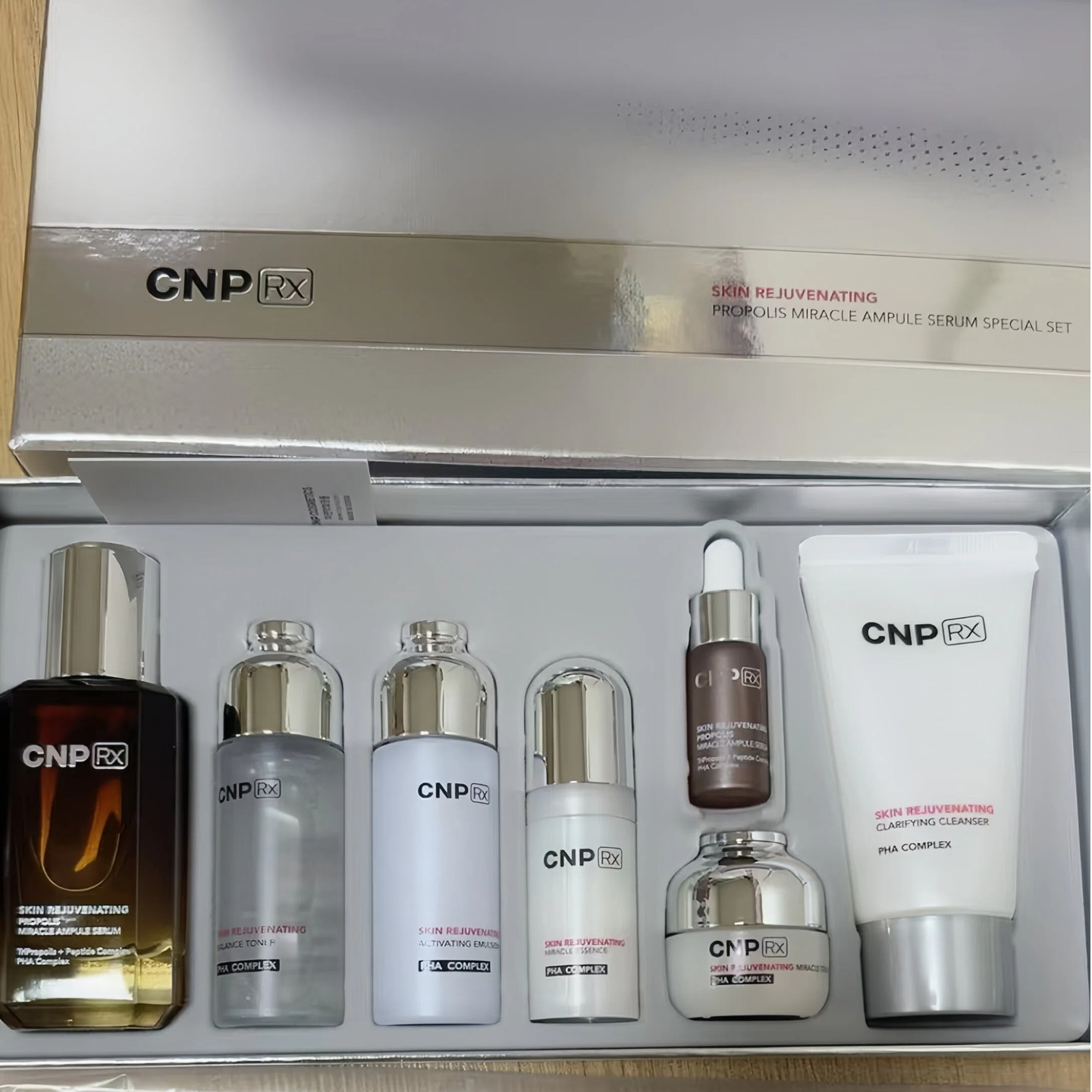 CNP希恩派RX蜂胶沁颜安瓶精华40ml蜂胶安瓶韩国本土直邮