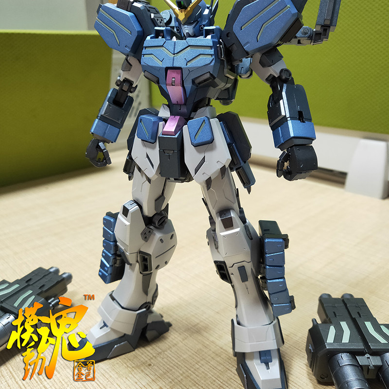 正品模动魂合金着色 重炮EW重炮手 MG 1/100 拼装模型改色