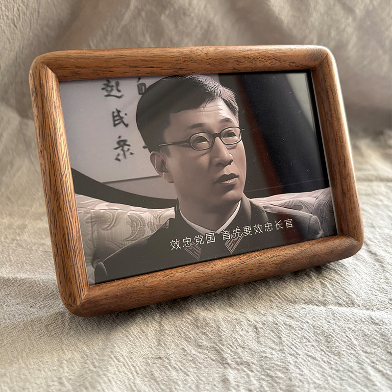 “效忠党国 首先要效忠长官”潜伏电视剧语录高级桌面摆件余则成