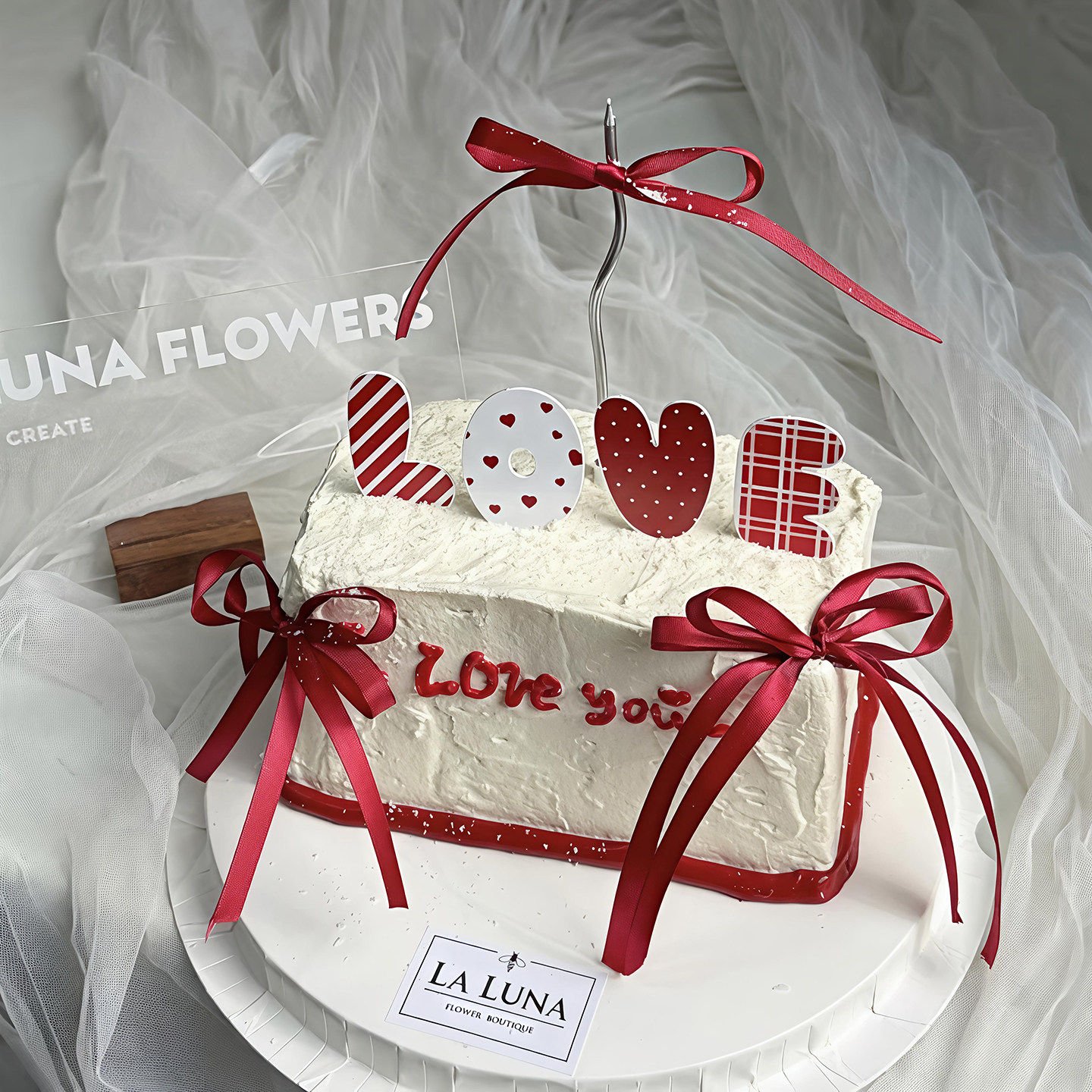 包邮网红2.14情人节蛋糕装饰摆件亚克力印花红白LOVE红色丝带插件,节庆用品/礼品,蛋糕/烘焙装饰用品,淘宝优惠券,粉丝福利购,淘宝优惠卷