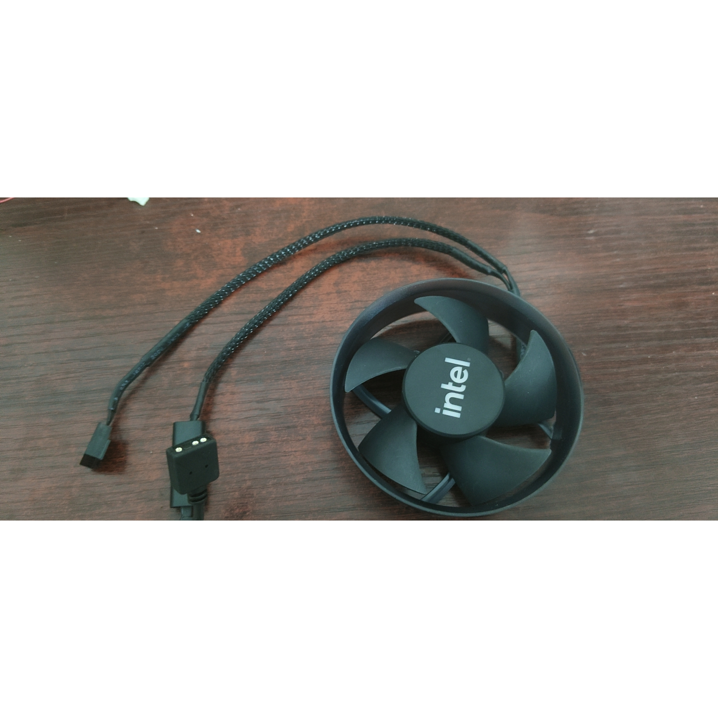 intelRH11213代i9散热风扇