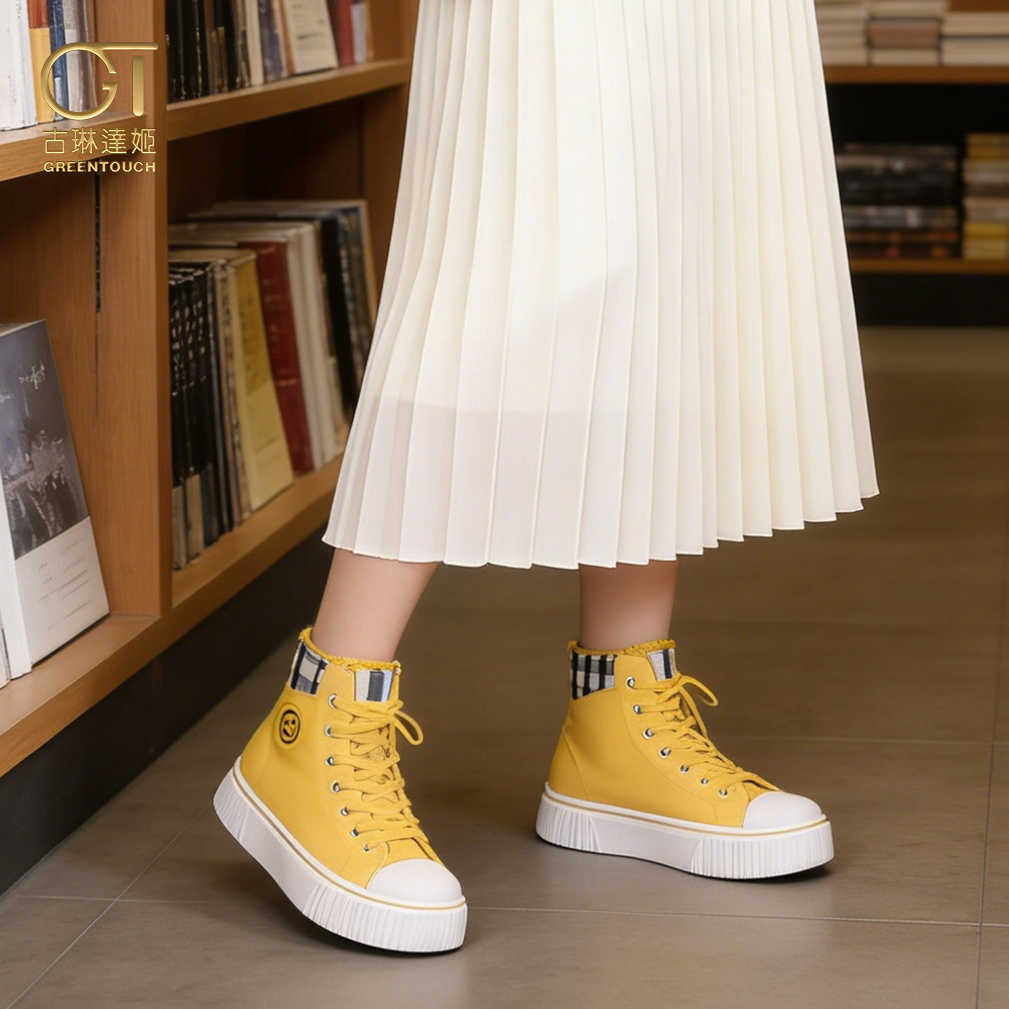 GT高端配裙子高帮帆布鞋女款2026新款夏透气厚底软底布鞋中帮板鞋