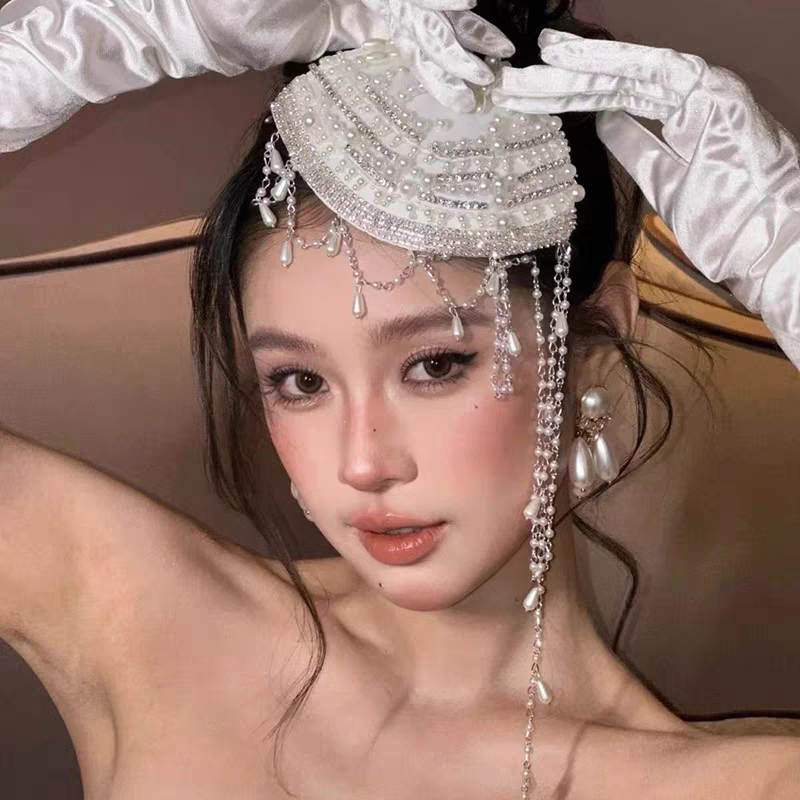 米色缎面串珠流苏小礼帽
