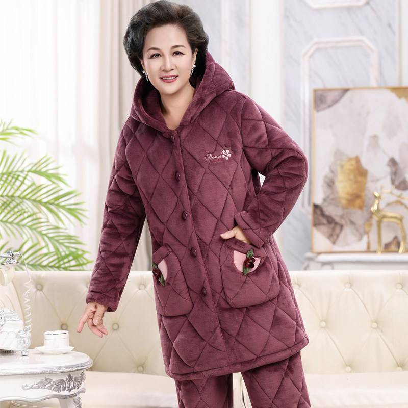 加长款连帽秋冬季夹棉睡衣女中老年人加厚妈妈珊瑚绒加绒保暖套装