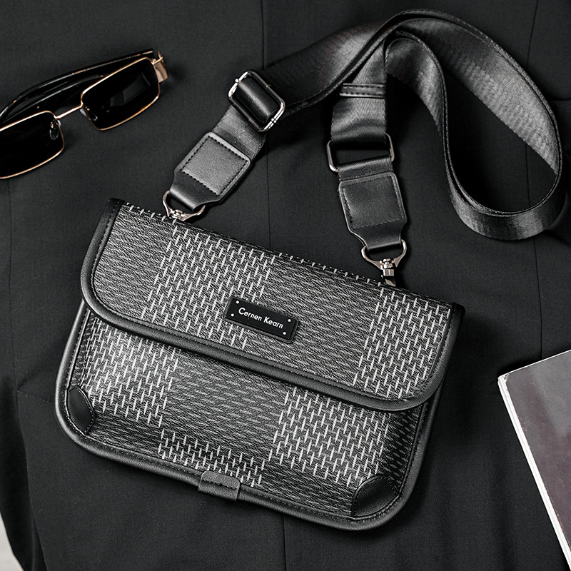 现货零售 新款男小胸包百搭户外男士小包男包斜挎包单肩包情侣包