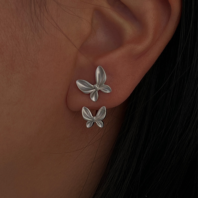 十口二冂S925银蝴蝶结设计感耳钉