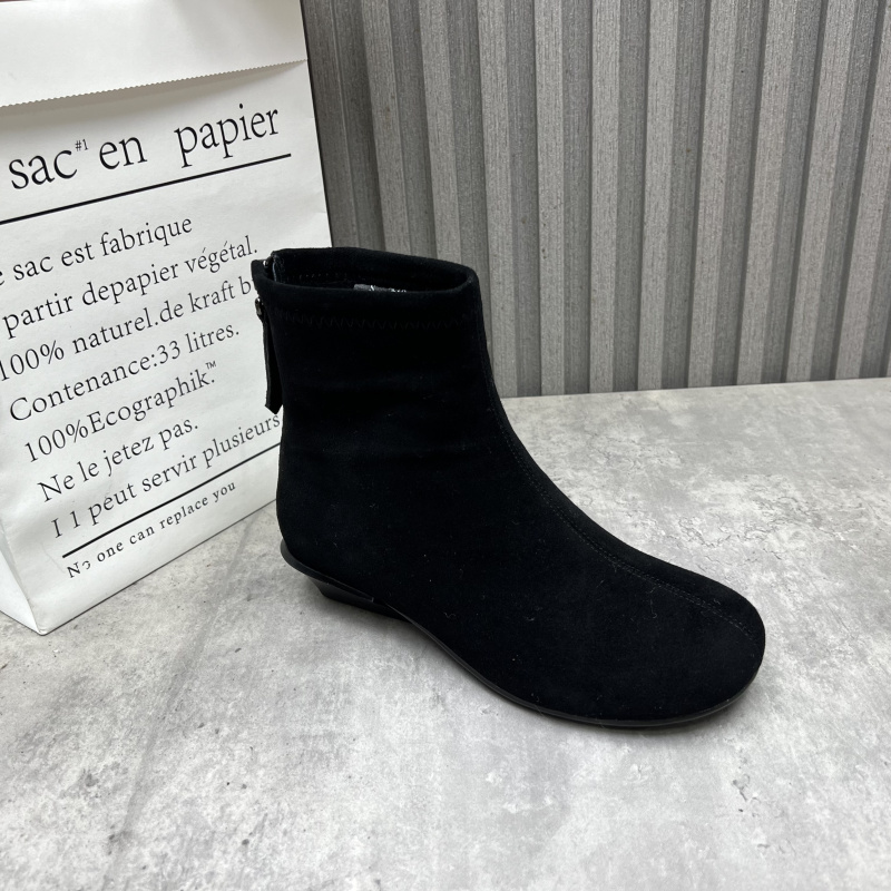 时尚瘦瘦靴清仓断码处理真皮女靴2025秋冬季新款羊绒低跟加绒棉靴