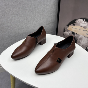 处理真皮女鞋 单鞋 2025秋新款 中跟深口英伦时尚 尖头女士小皮鞋 断码