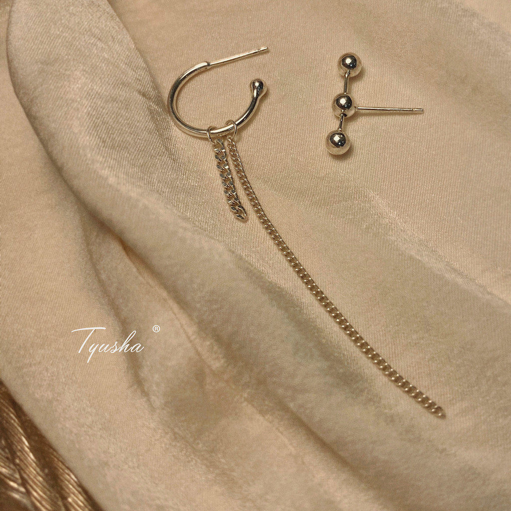 TYUSHA精致酷女孩耳钉纯银不对称