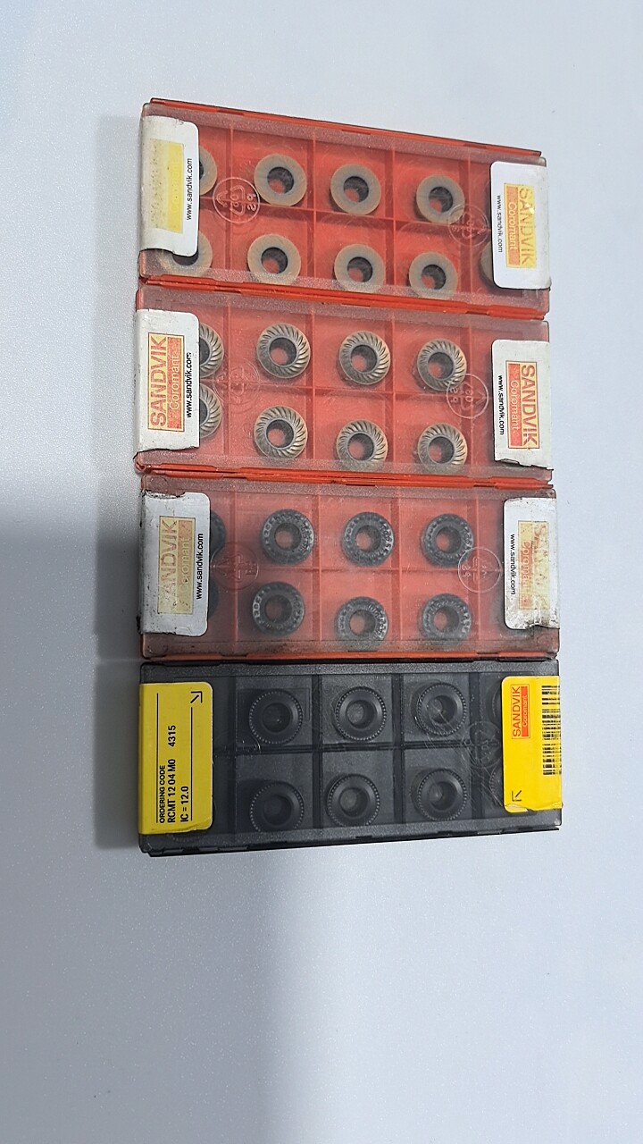 山特维克RCMT1204MO 4315，RCKT1204一PH4230，RCKT1204一1030