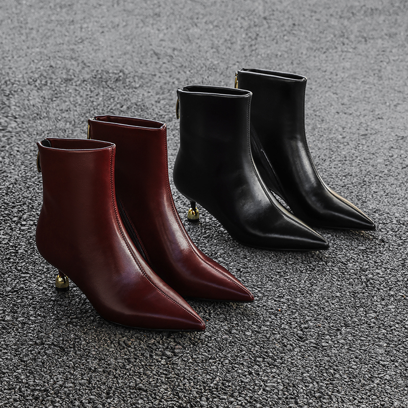 现货酒红色尖头高跟短靴女冬2025新款瘦瘦靴时尚百搭绒里真皮女靴